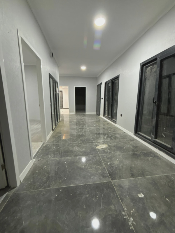 195 m² Ofis Projesi